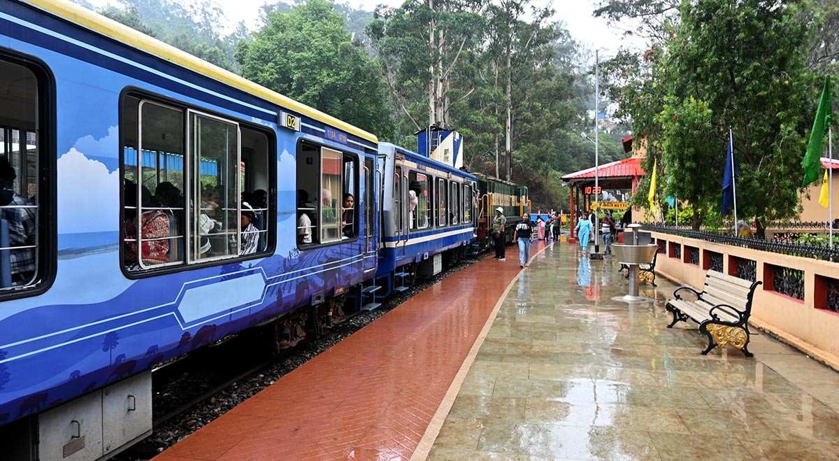 Nilgiri toy train at Lovedale station near Ooty